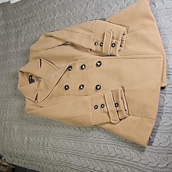 Forever 21 Jackets & Blazers - Forever 21 Camel Color Peacoat